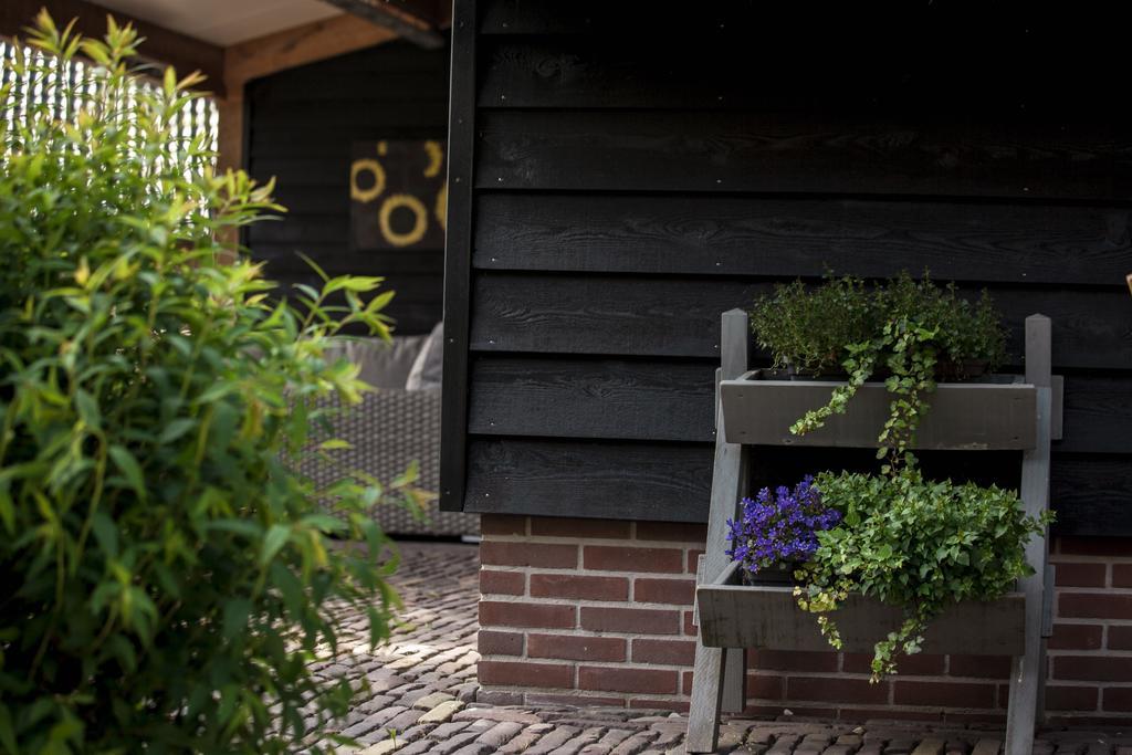 Bed and breakfast Rheezerstee Extérieur photo